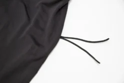 Carinthia Grizzly Black -Remise Camping carinthia grizzly 06