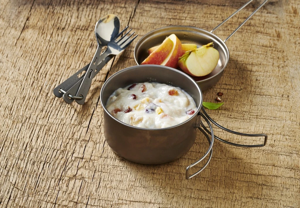 Gâteau De Semoule Aux Fruits - Trek'n Eat 2 Gâteau De Semoule Aux Fruits - Trek'n Eat – Image 2